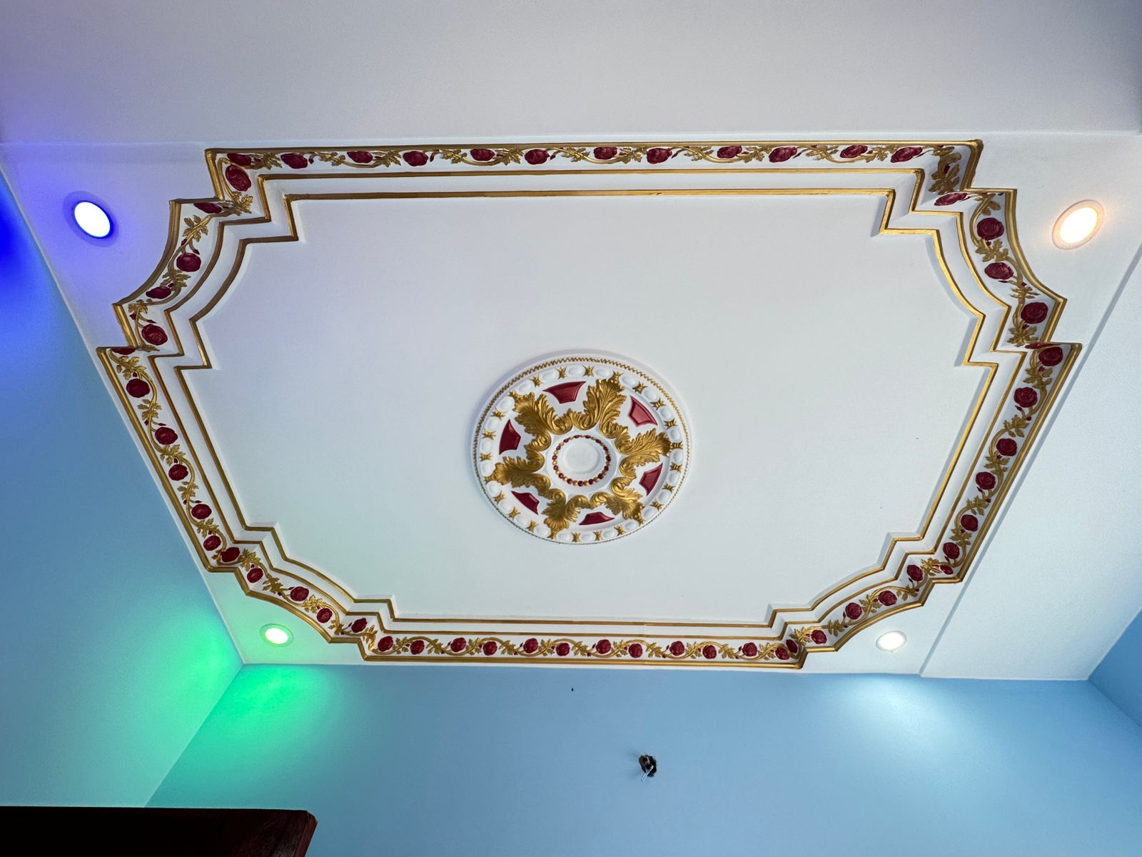 Gypsum Border Design 3